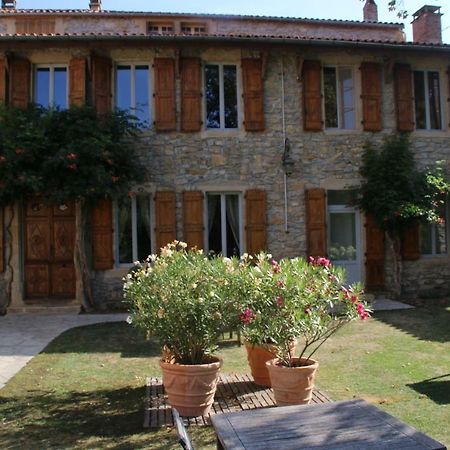 Les Tilleuls Saint-Georges-de-Luzencon Exterior photo